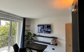 Studio à Courbevoie 92